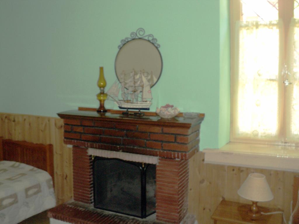 Tsorni Hill Cottage Лефокастро Экстерьер фото